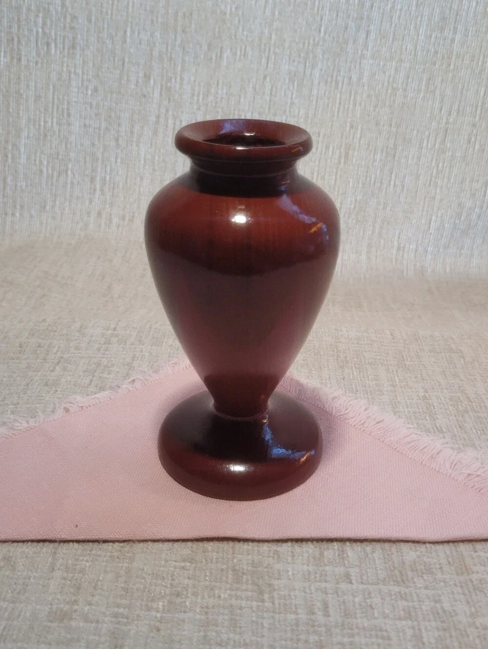Vintage Spanish Hand-Turned Wood Bud Vase – Artesanía de Guipúzcoa Basque Art